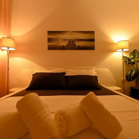 Sunny Place With Sea View Апартаменты *