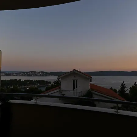 Sunny Place With Sea View تروغير